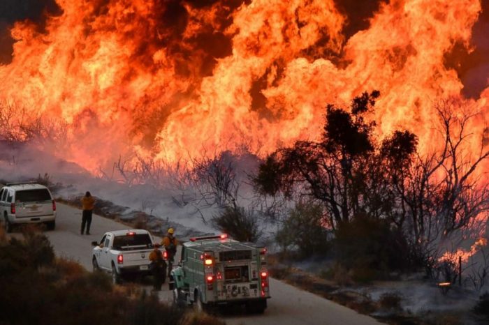 Cháy rừng khủng khiếp ở California: "Mong cho năm 2020 qua mau"