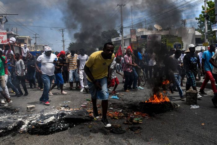 Mục sư, Truyền đạo, trẻ em bị bắn giết - 'Hãy rời khỏi Haiti ngay!' - Chính phủ Mỹ phát lệnh
